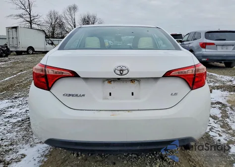 2017 Toyota Corolla L z USA, uszkodzony, nr VIN 2T1BURHE5HC795968